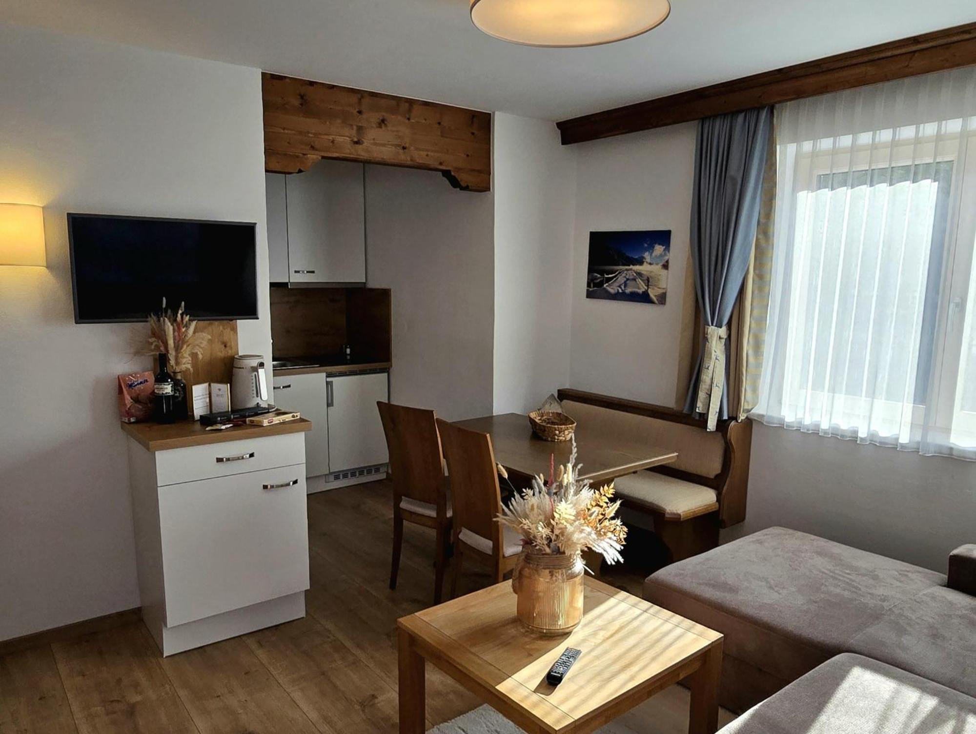 Appartements Alpenland แพร์ทีเซา ภายนอก รูปภาพ